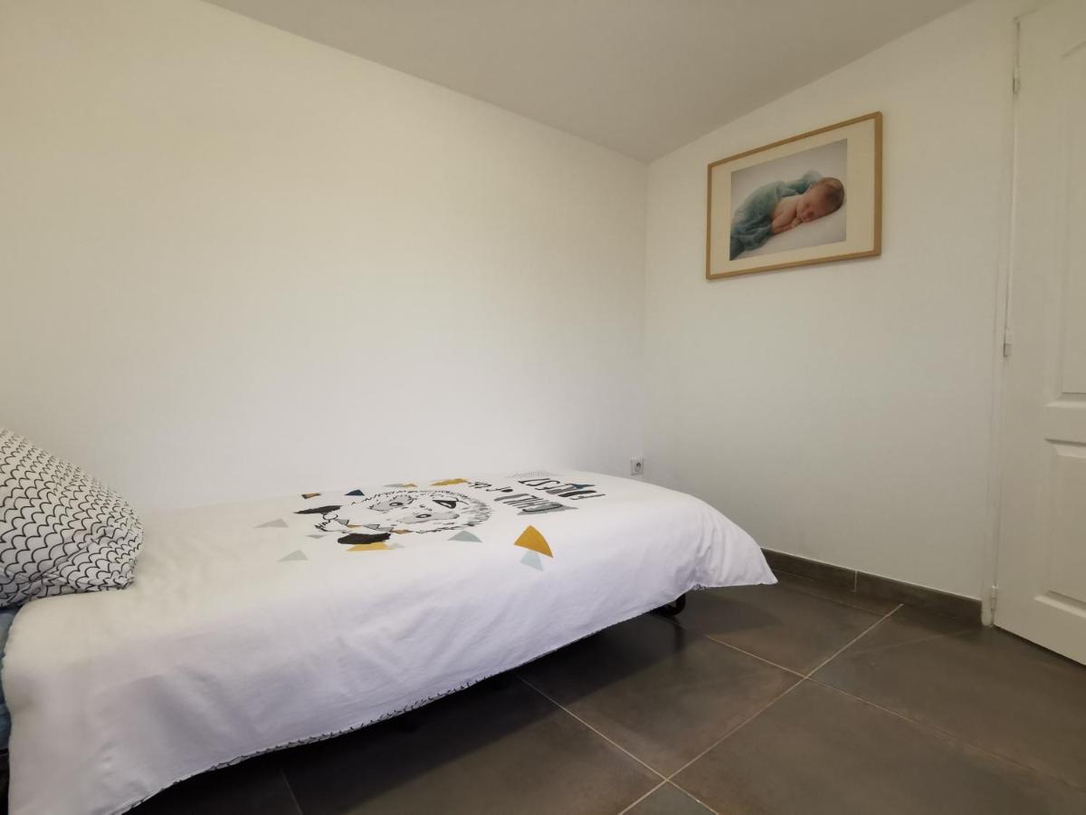 Maison De Vacances L'Hote Champetre Campagne Arlesienne Exteriér fotografie